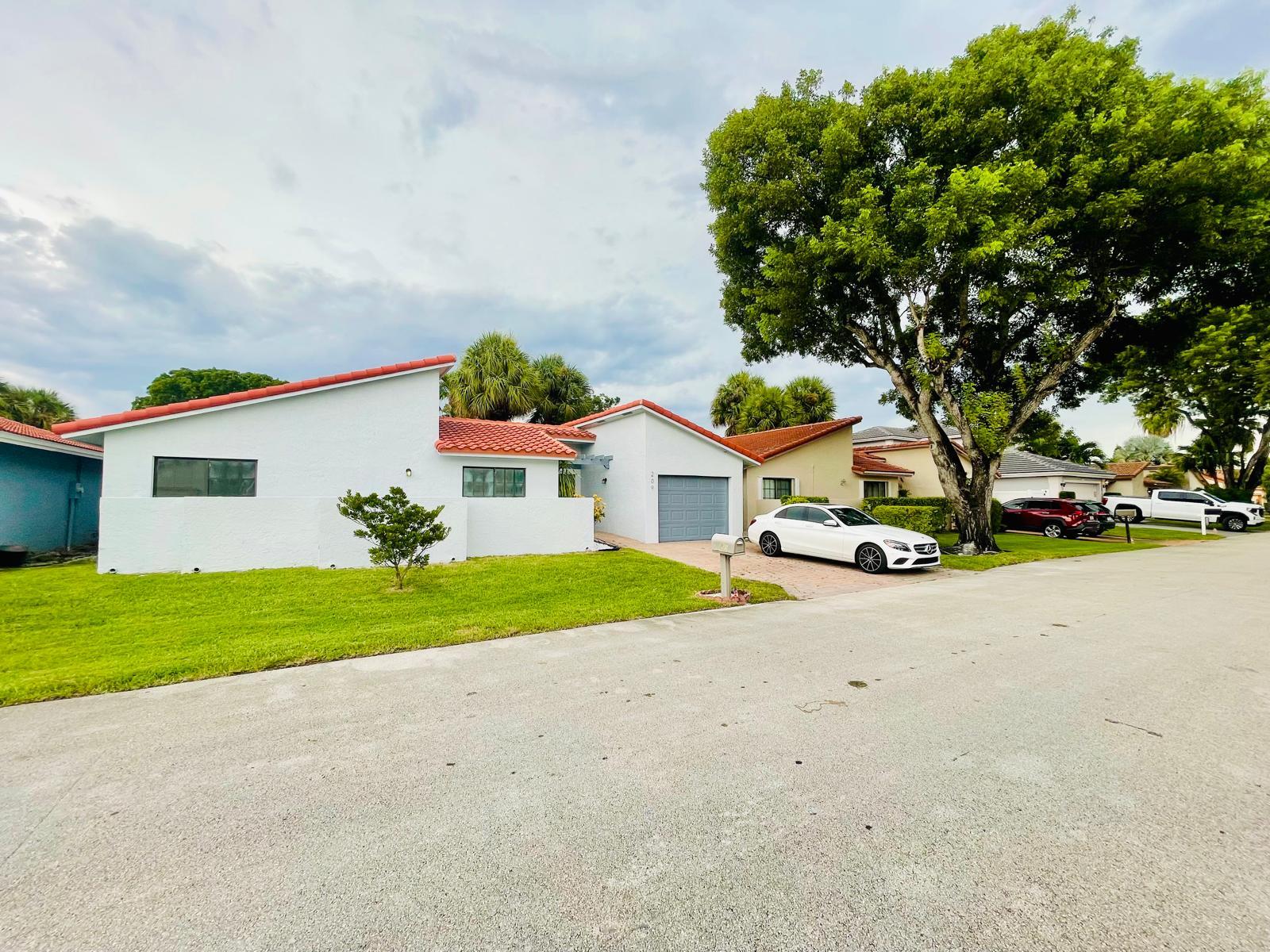 209 NW 47th Avenue