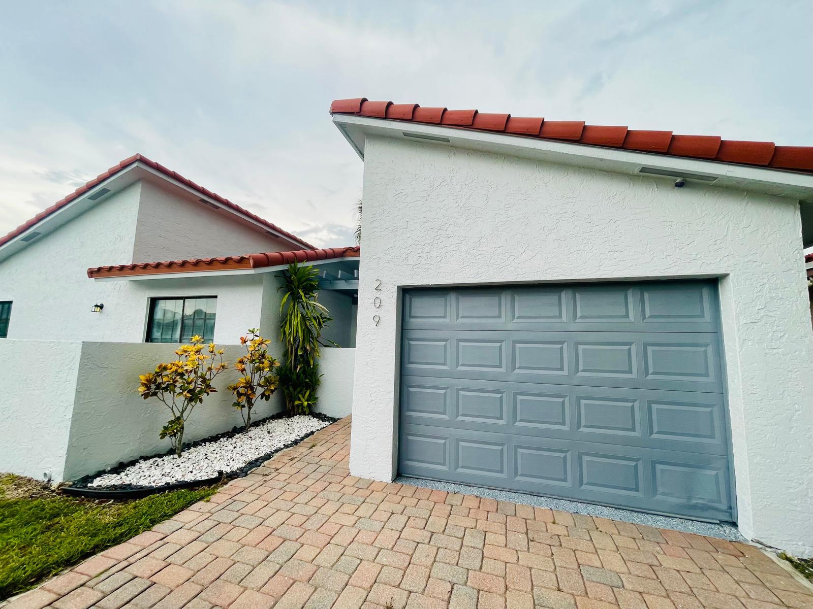 209 NW 47th Avenue