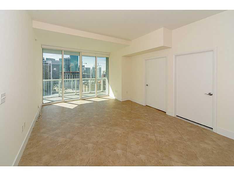 253 NE 2nd Street 2710