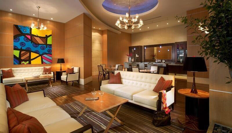 253 NE 2nd Street 2710