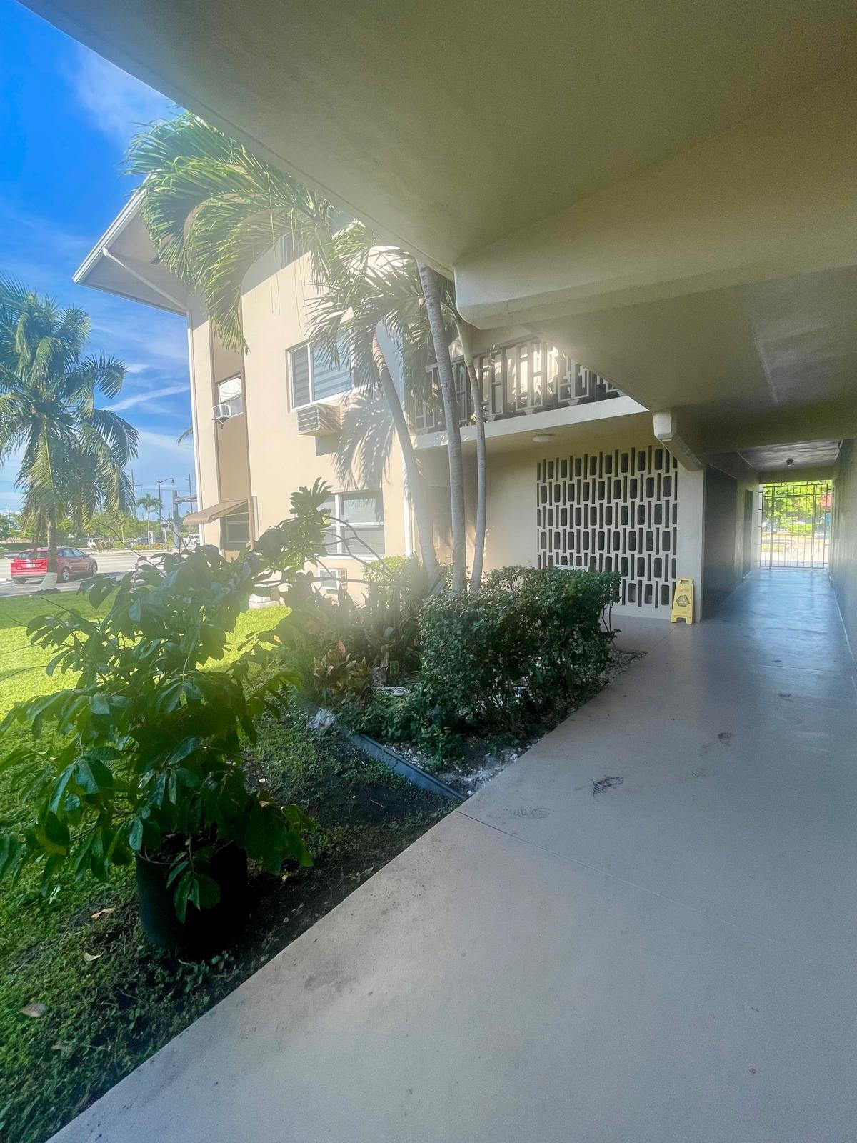1480 E Sample Road 103