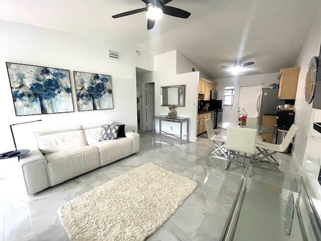509 NW 43rd Place