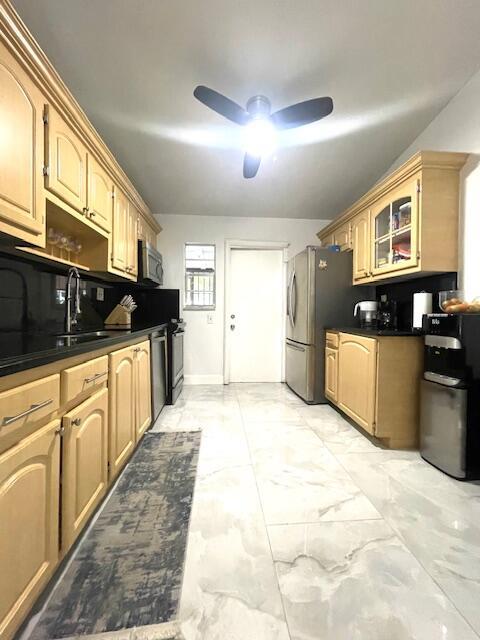 509 NW 43rd Place