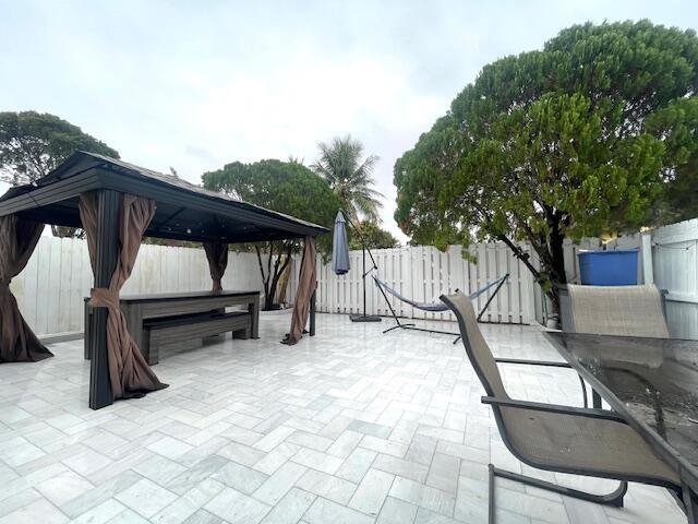 509 NW 43rd Place