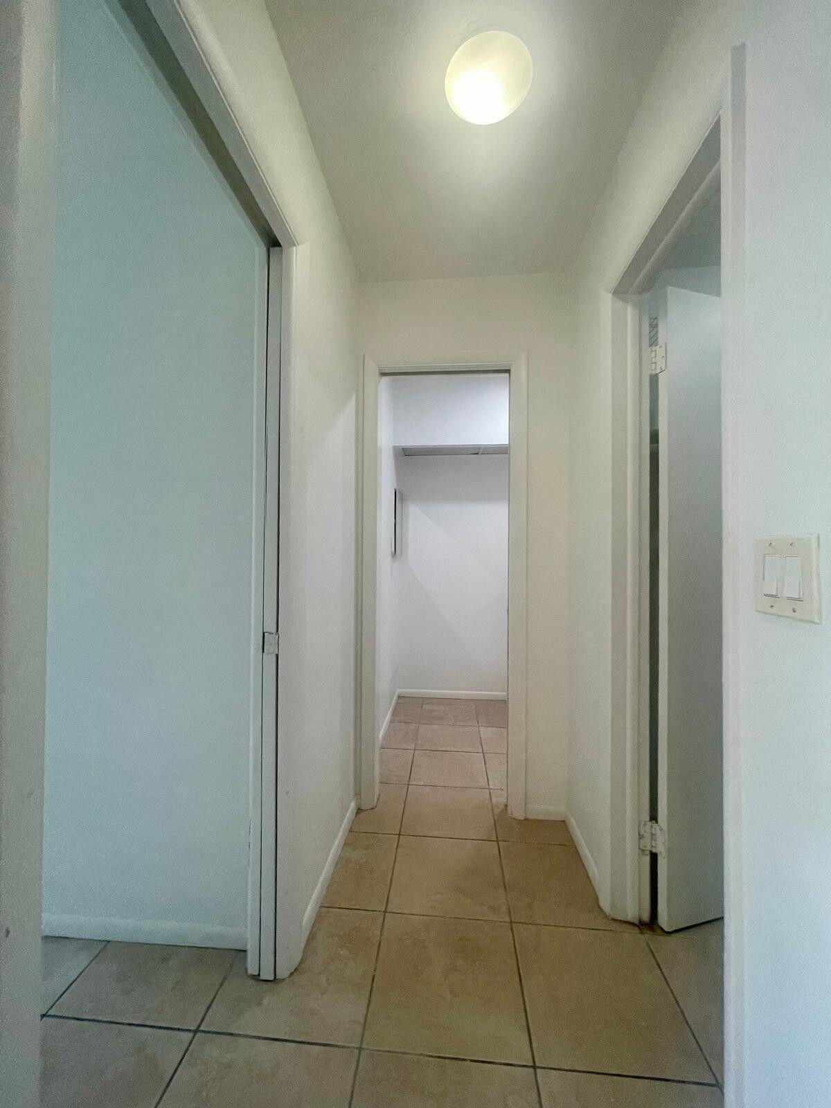 1050 E Sample Road 110