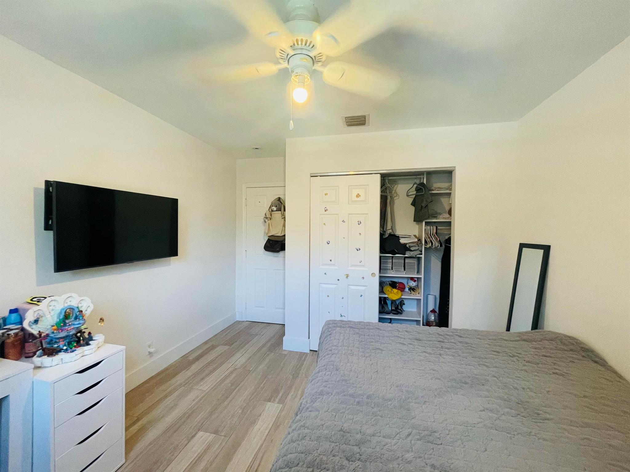 4231 NW 1st Drive