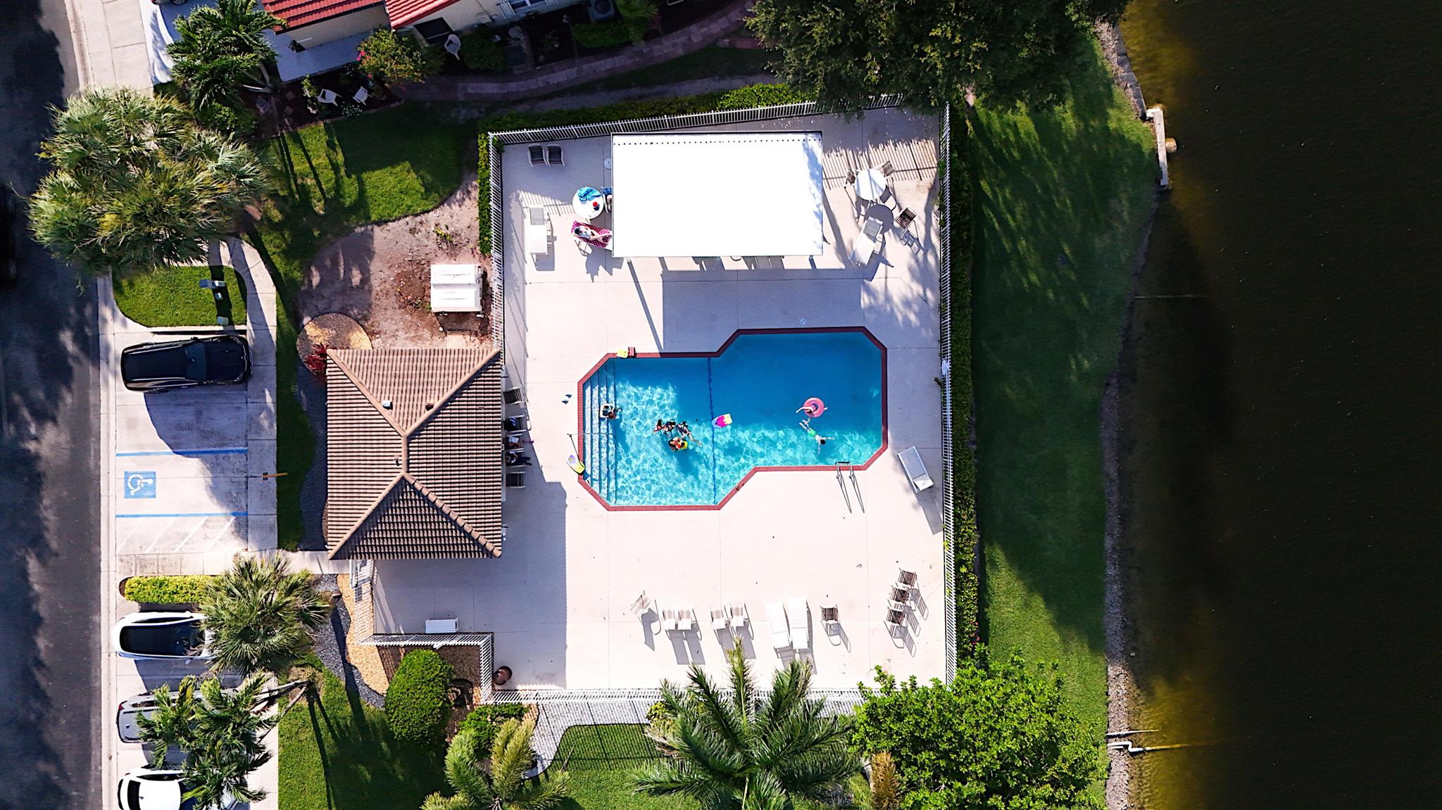 4231 NW 1st Drive