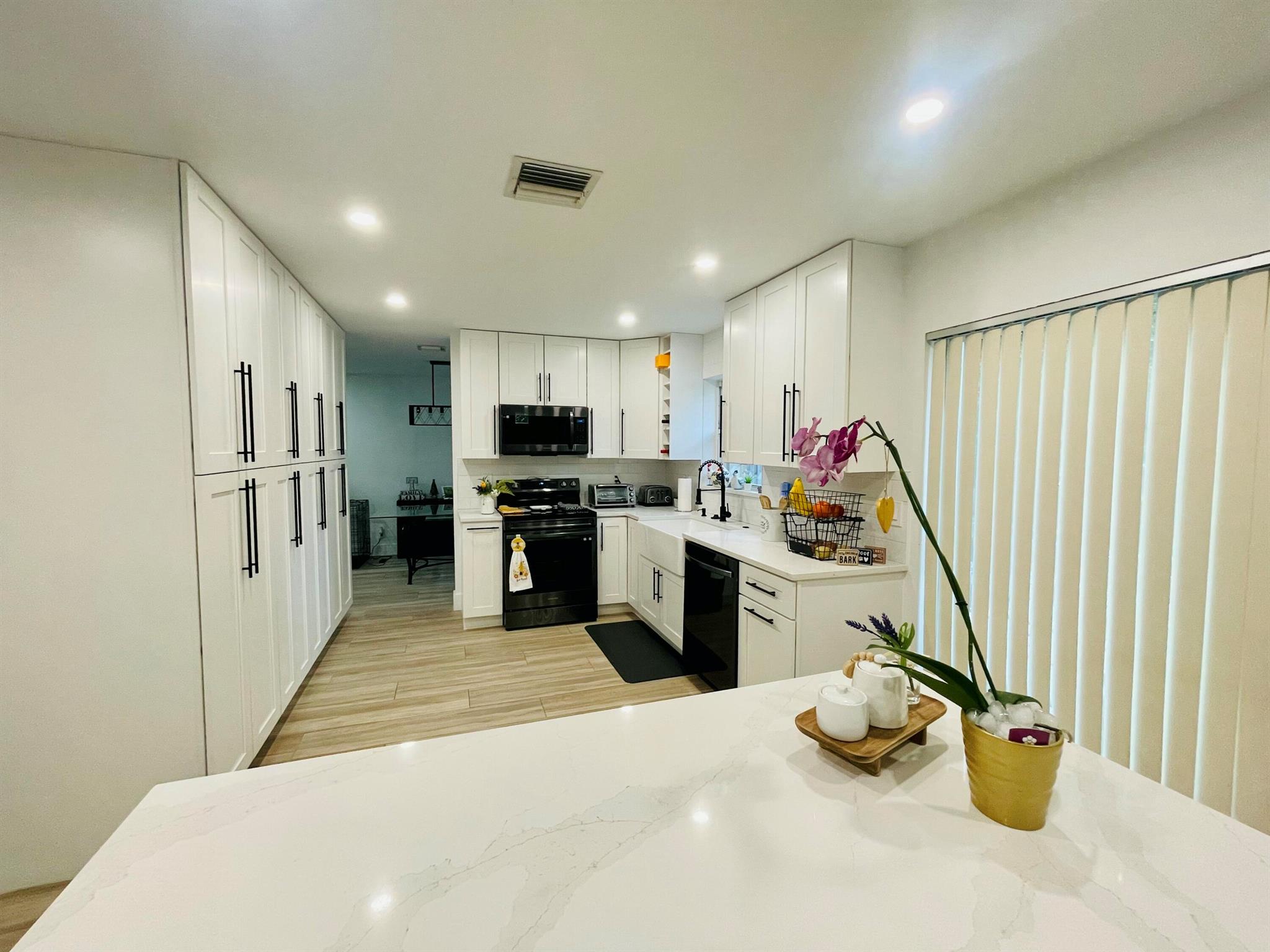 4231 NW 1st Drive