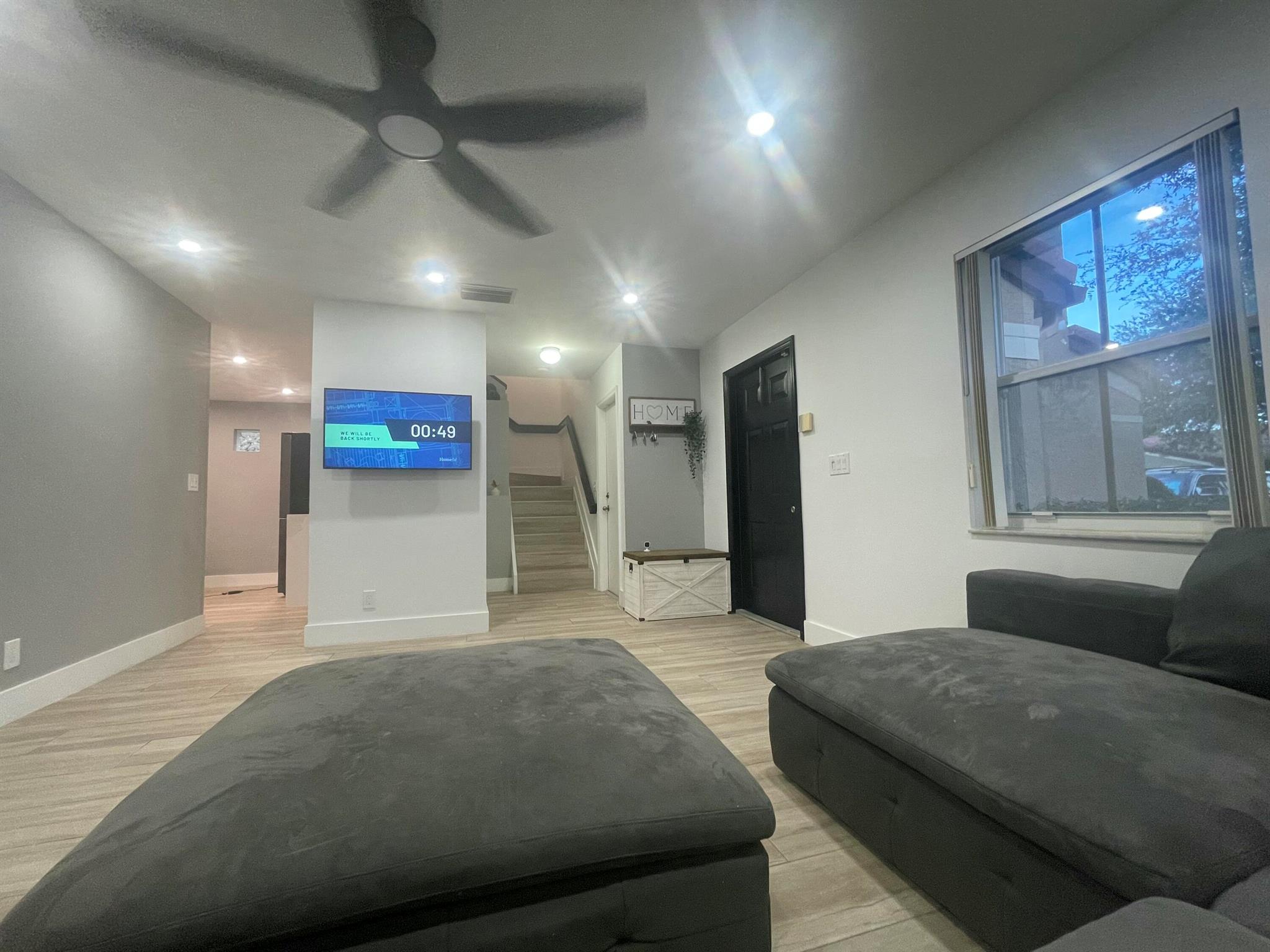 4231 NW 1st Drive