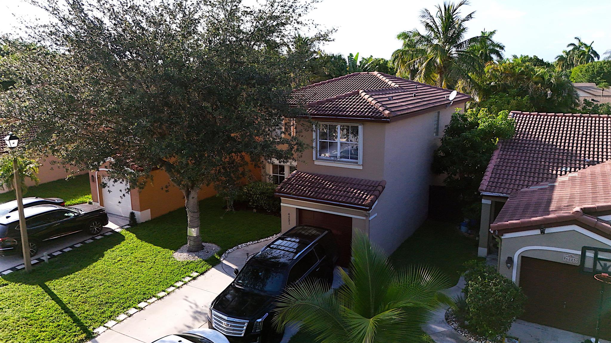 4231 NW 1st Drive