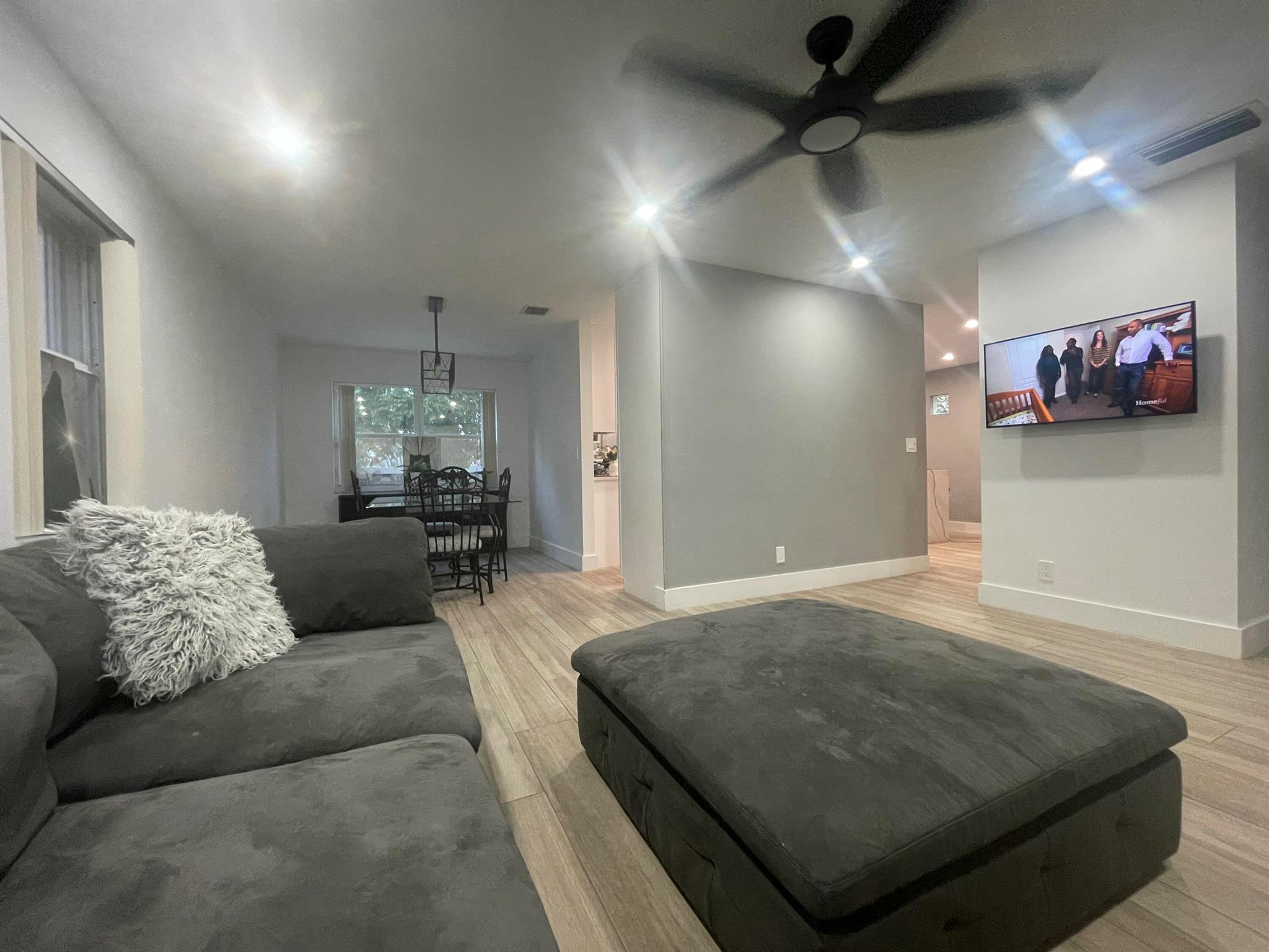 4231 NW 1st Drive