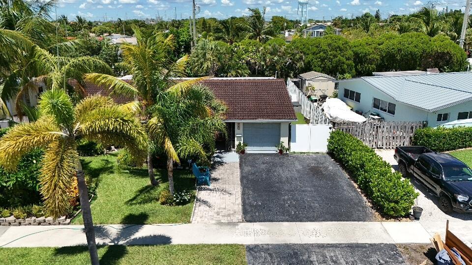 1123 SE 2nd Avenue Avenue