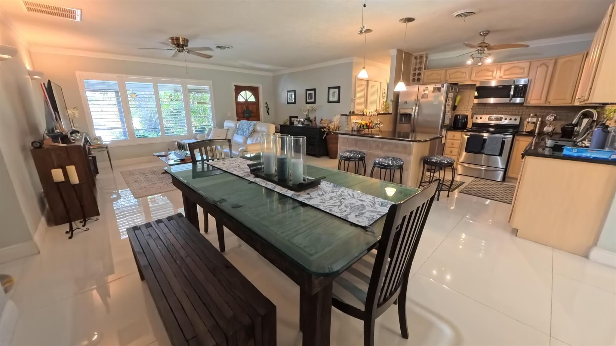 1123 SE 2nd Avenue Avenue