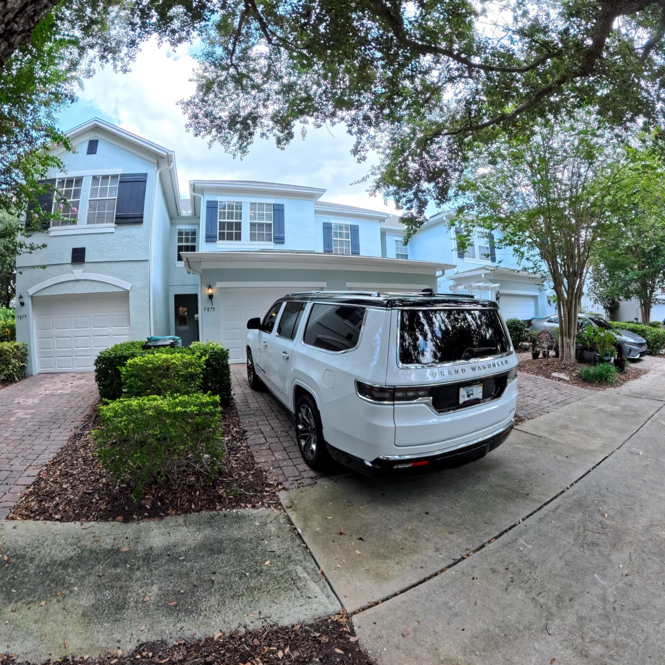 5875 Strada Capri Way