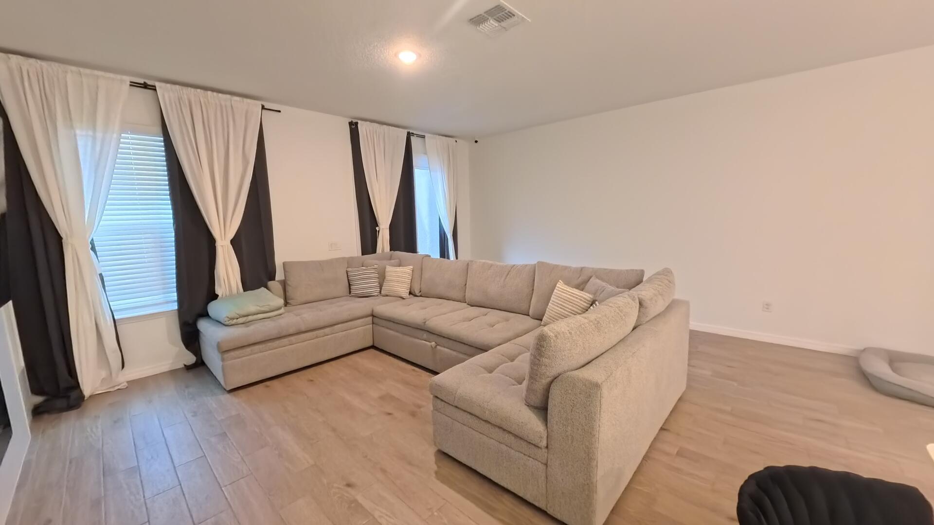 15178 Blue Peacock Lane