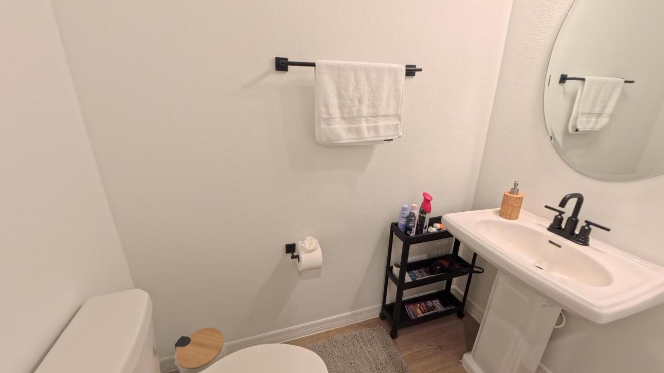 15178 Blue Peacock Lane