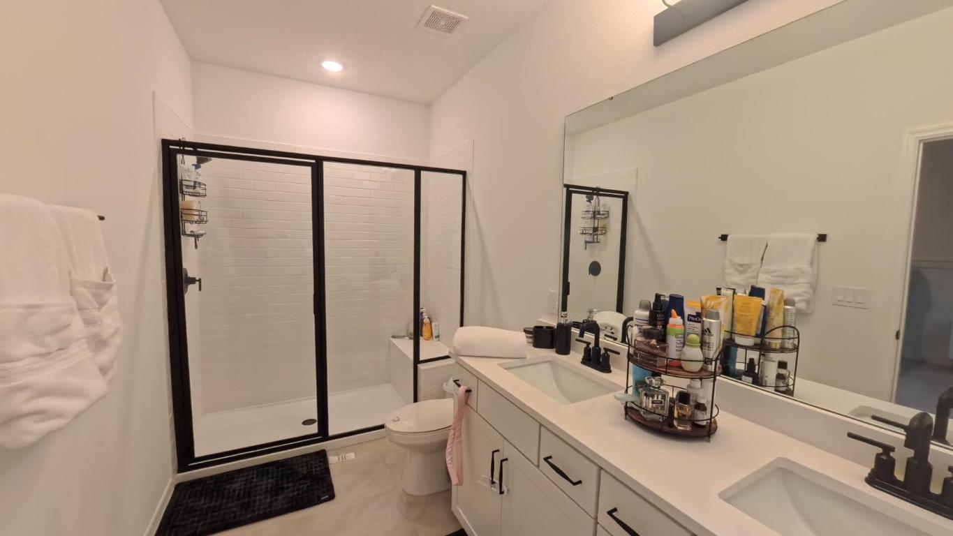 15178 Blue Peacock Lane