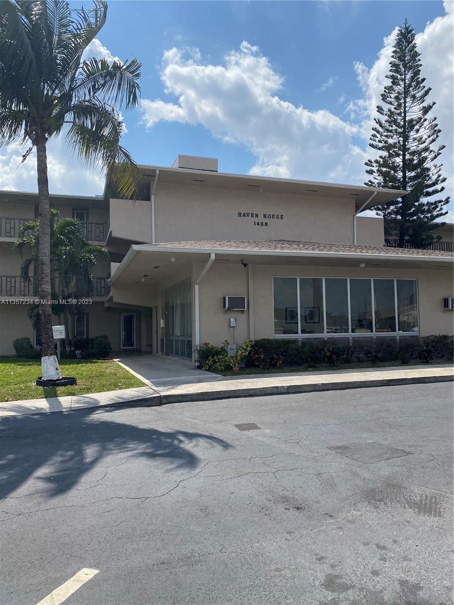 1480 E Sample Road 101
