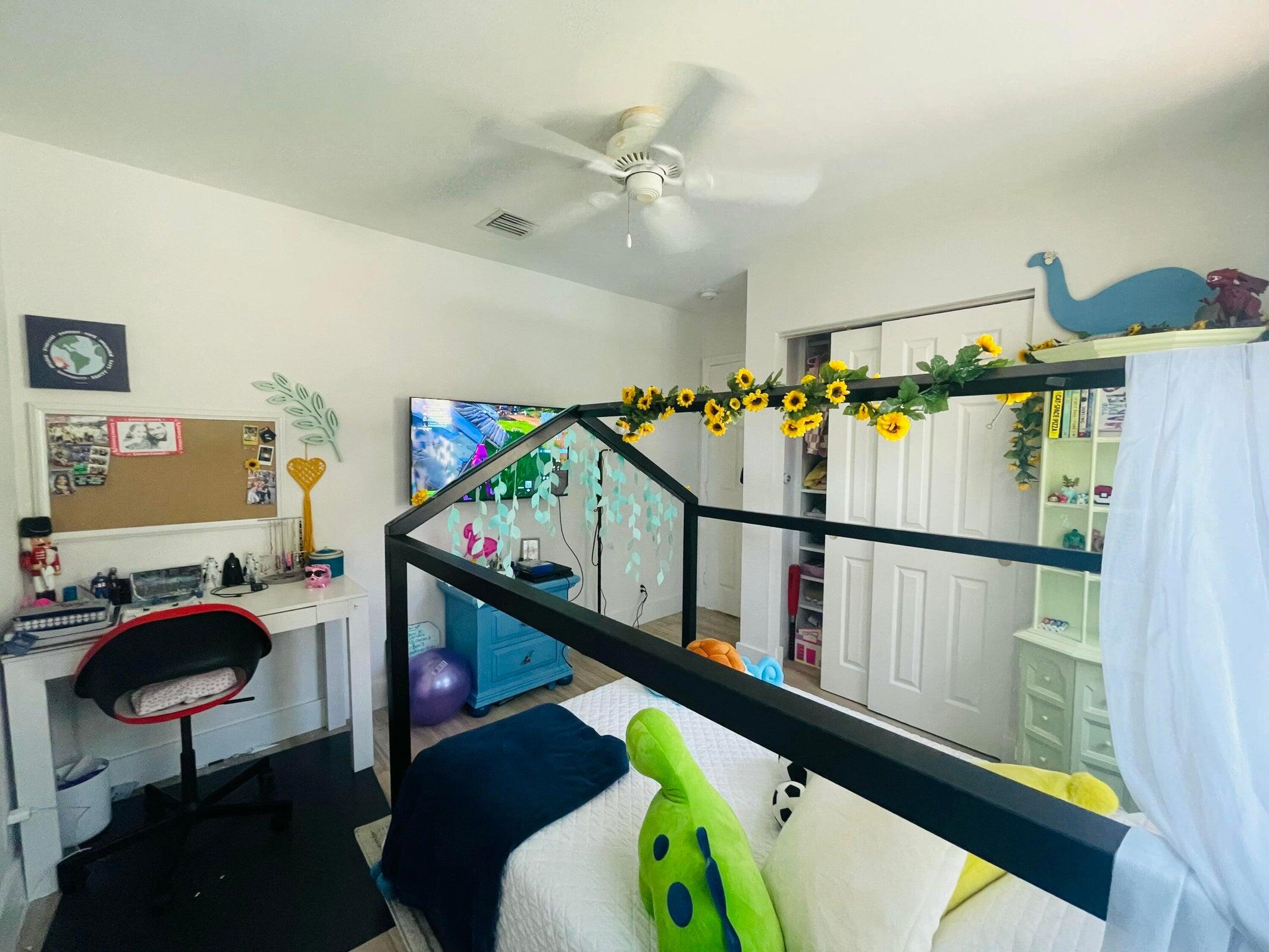 4231 NW 1st Drive