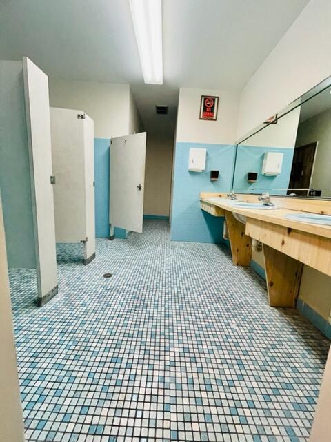 4570 NW 18th Avenue 609