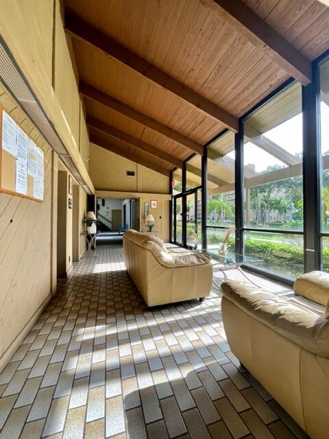 4570 NW 18th Avenue 609