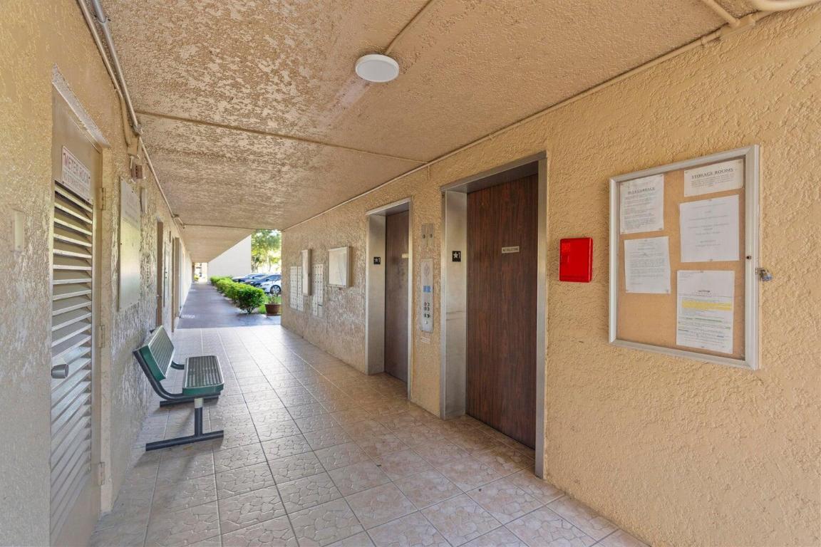 4570 NW 18th Avenue 609