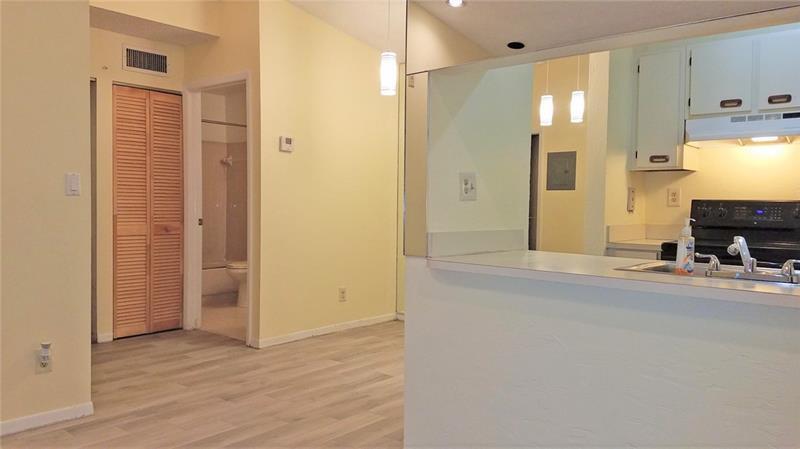 9466 Boca Cove Circle 310