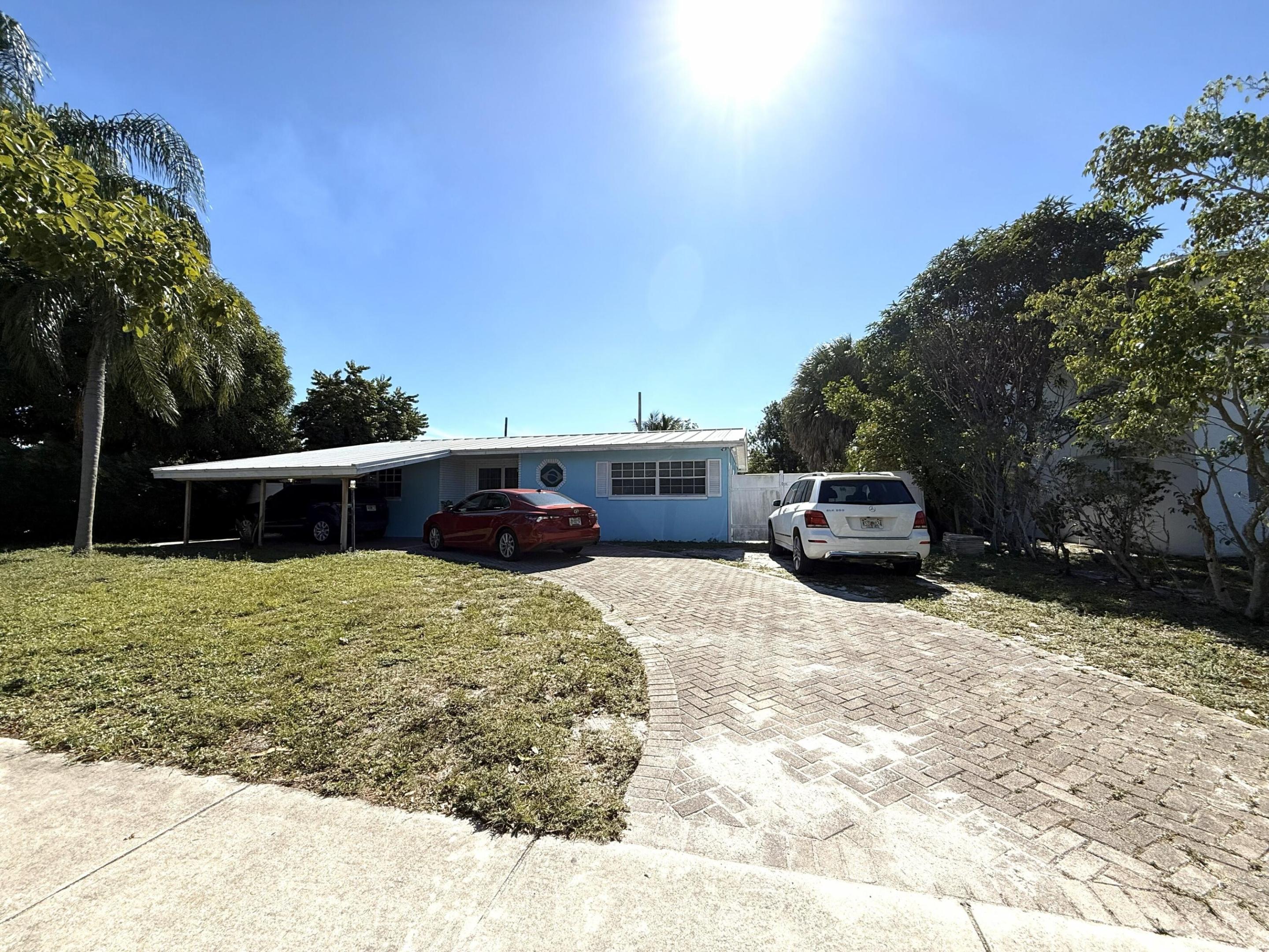 230 NE 25th Street