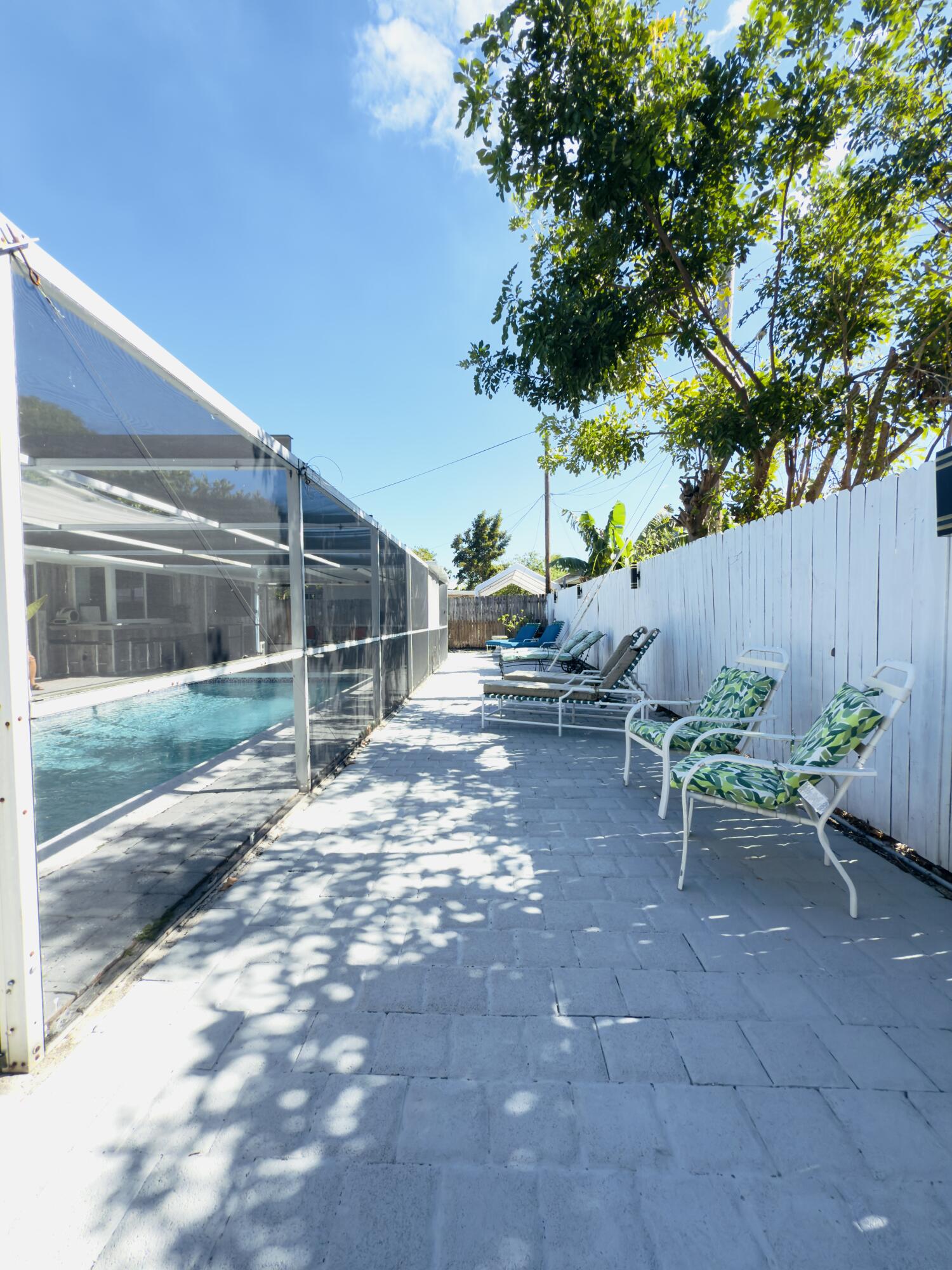 230 NE 25th Street