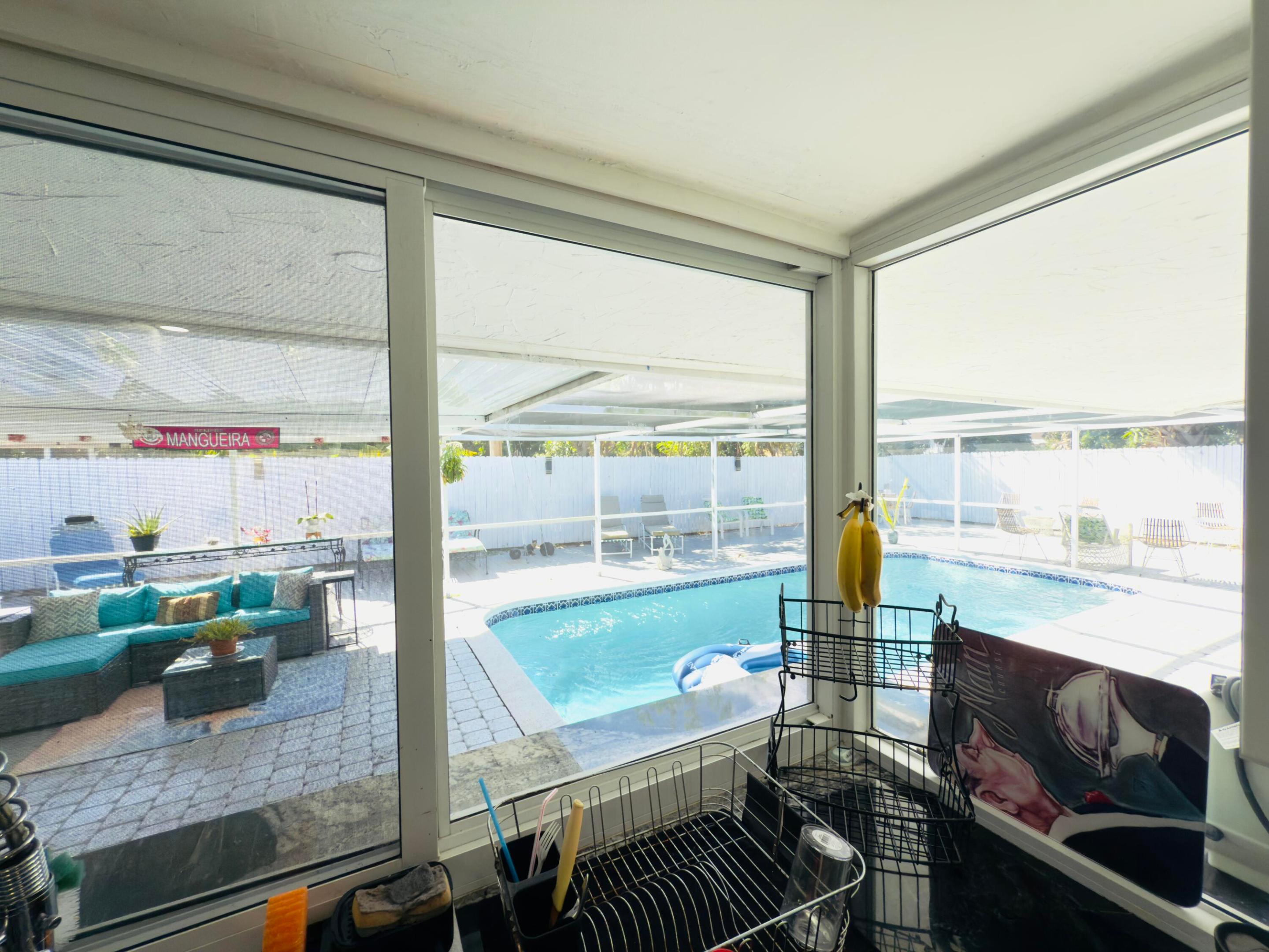 230 NE 25th Street