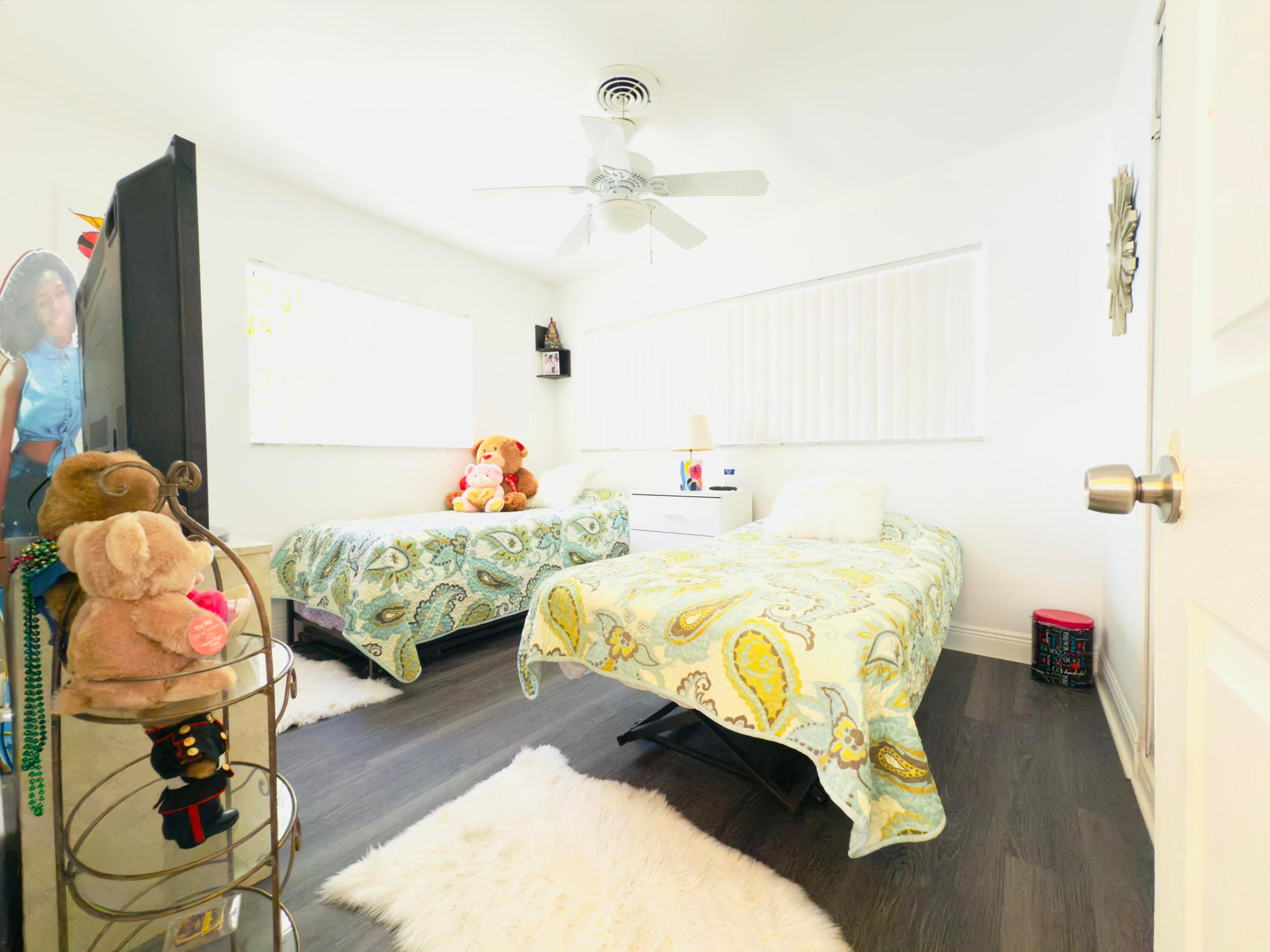 230 NE 25th Street