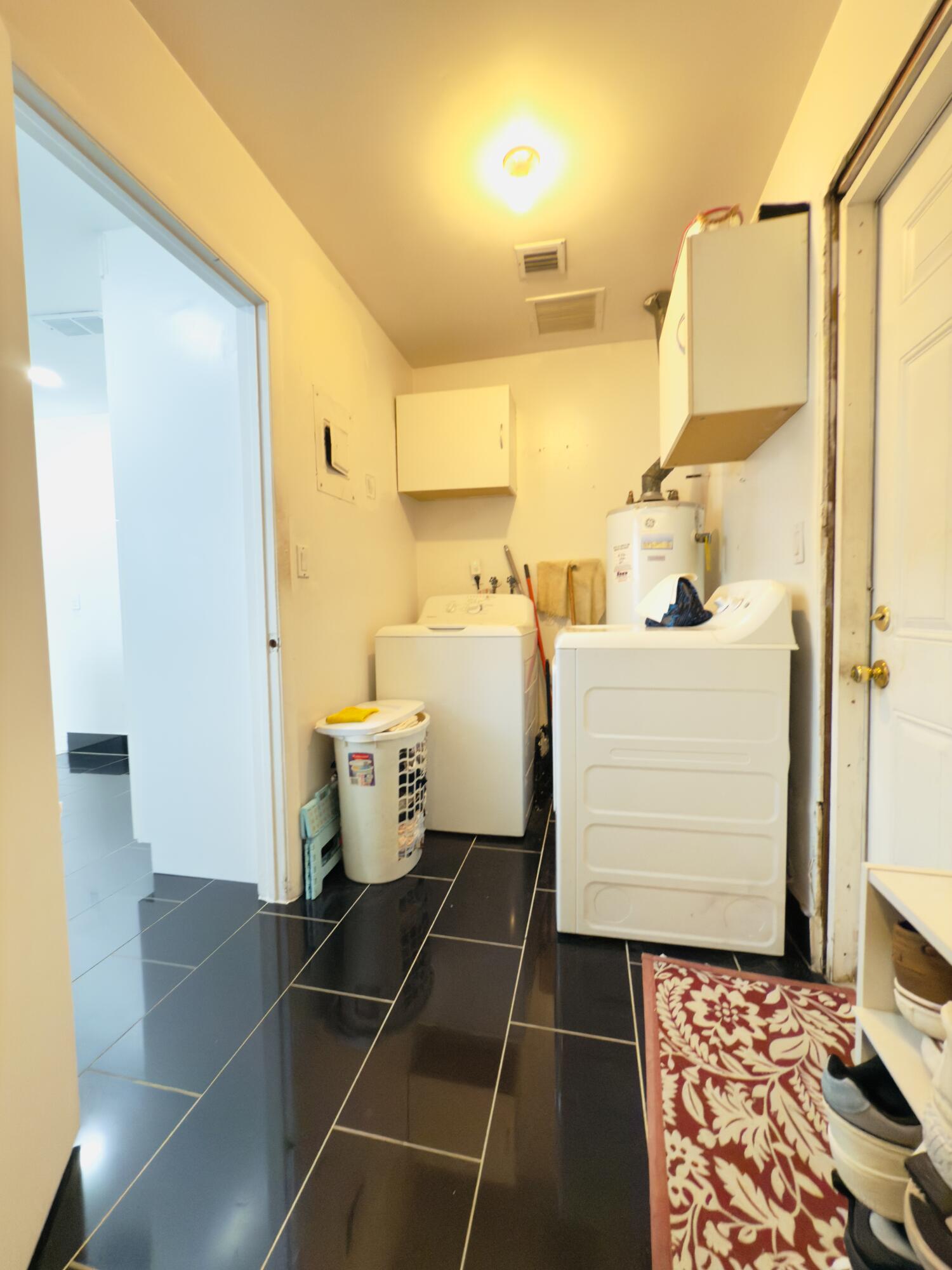 230 NE 25th Street