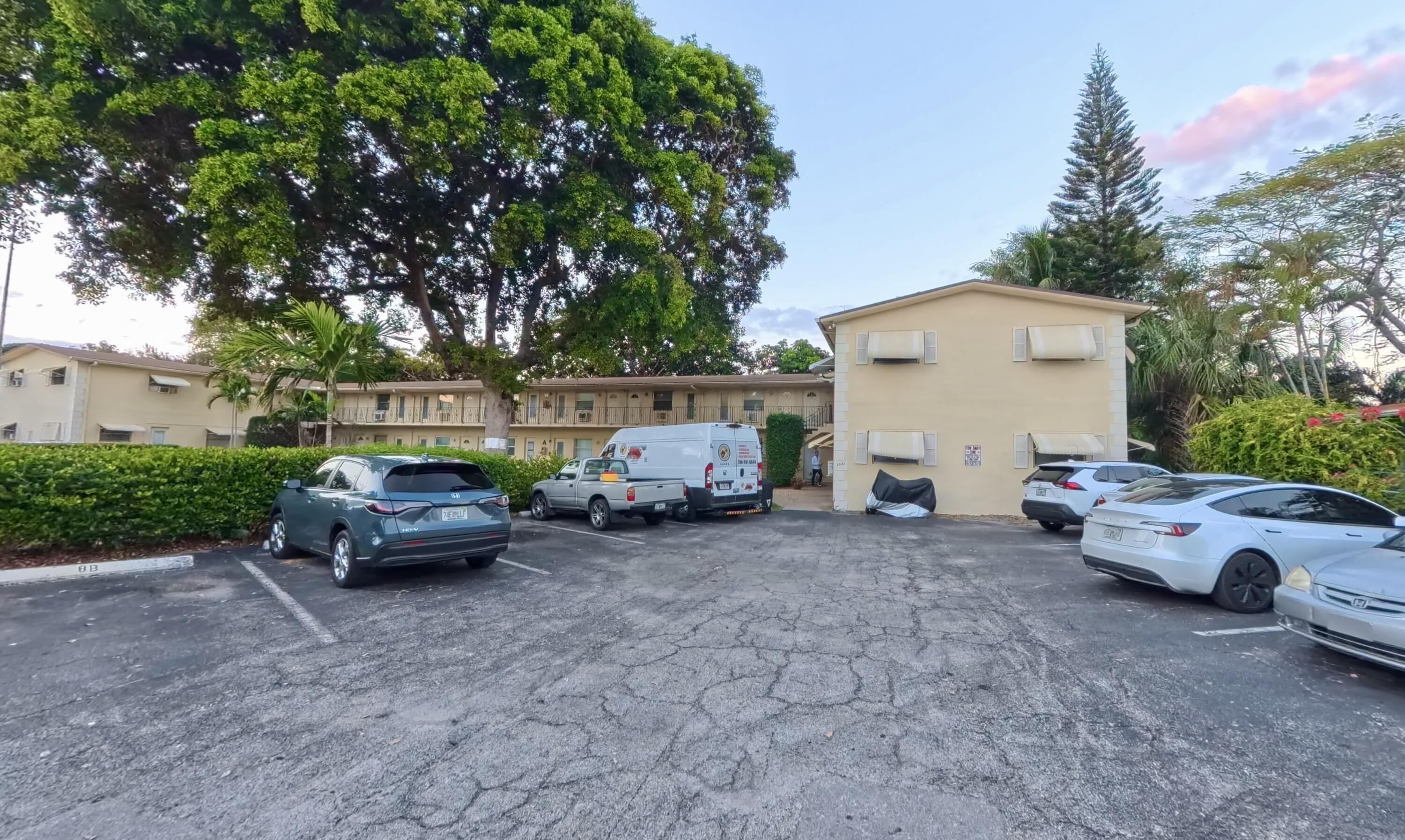 2621 Grant Street 10a