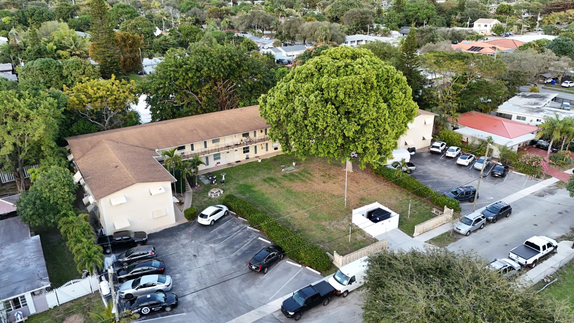 2621 Grant Street 10a