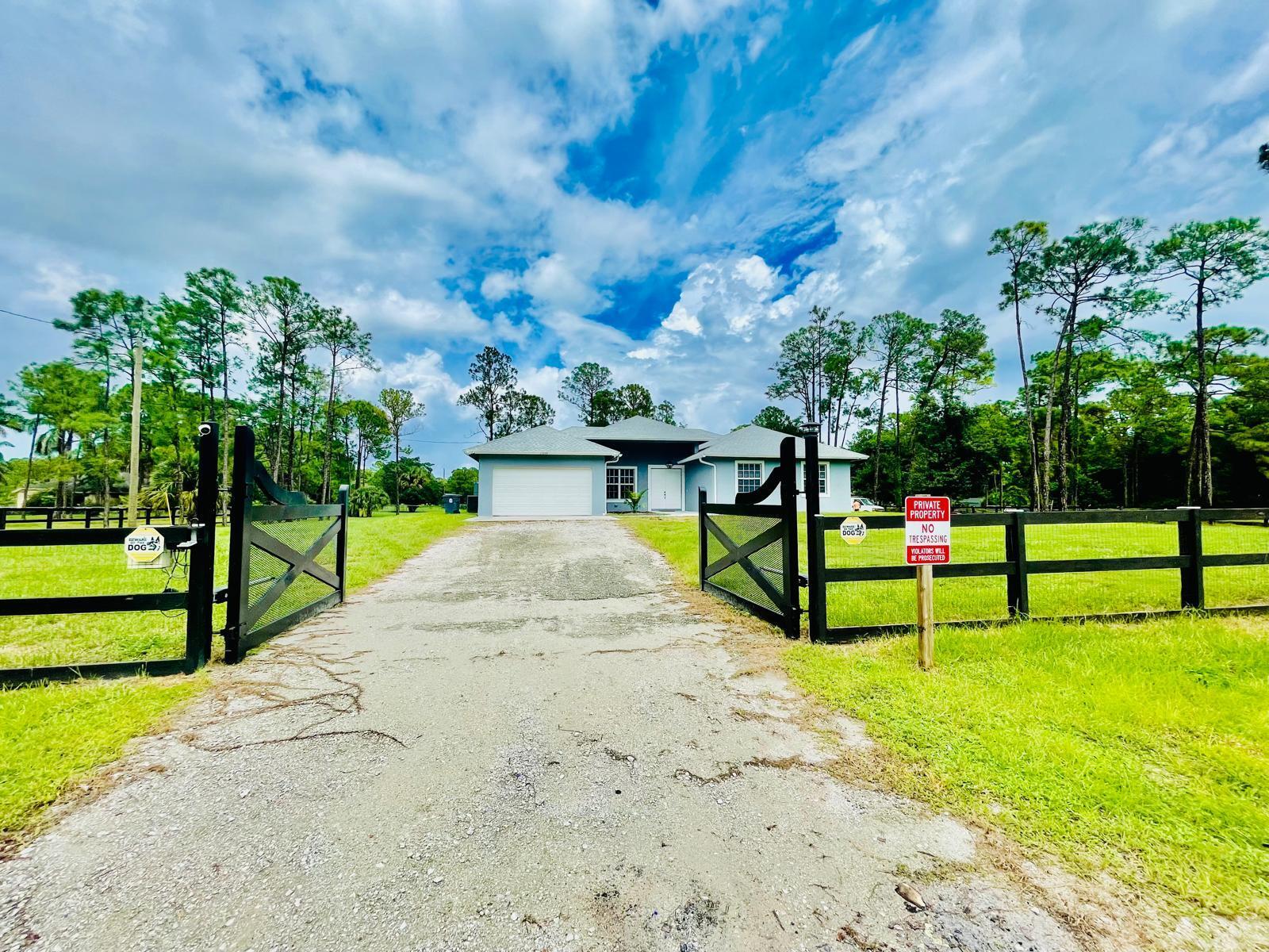 17225 78th Road N