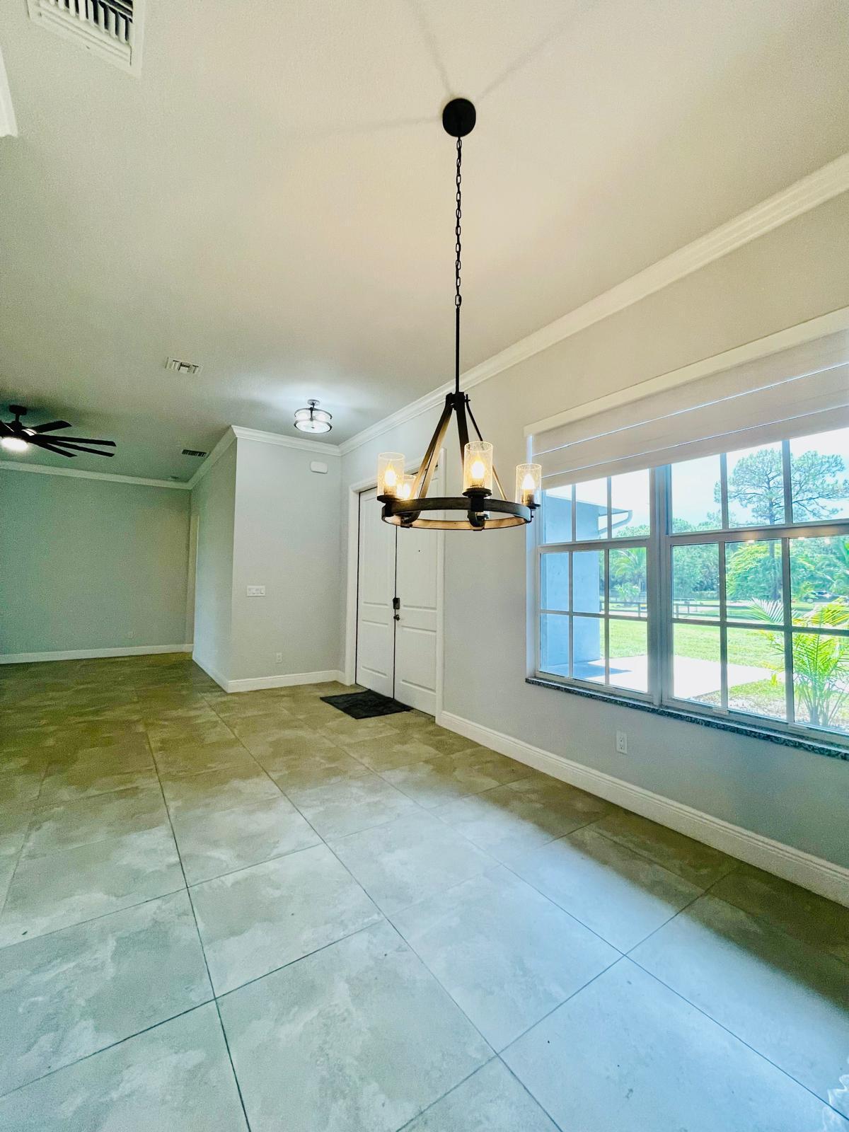 17225 78th Road N