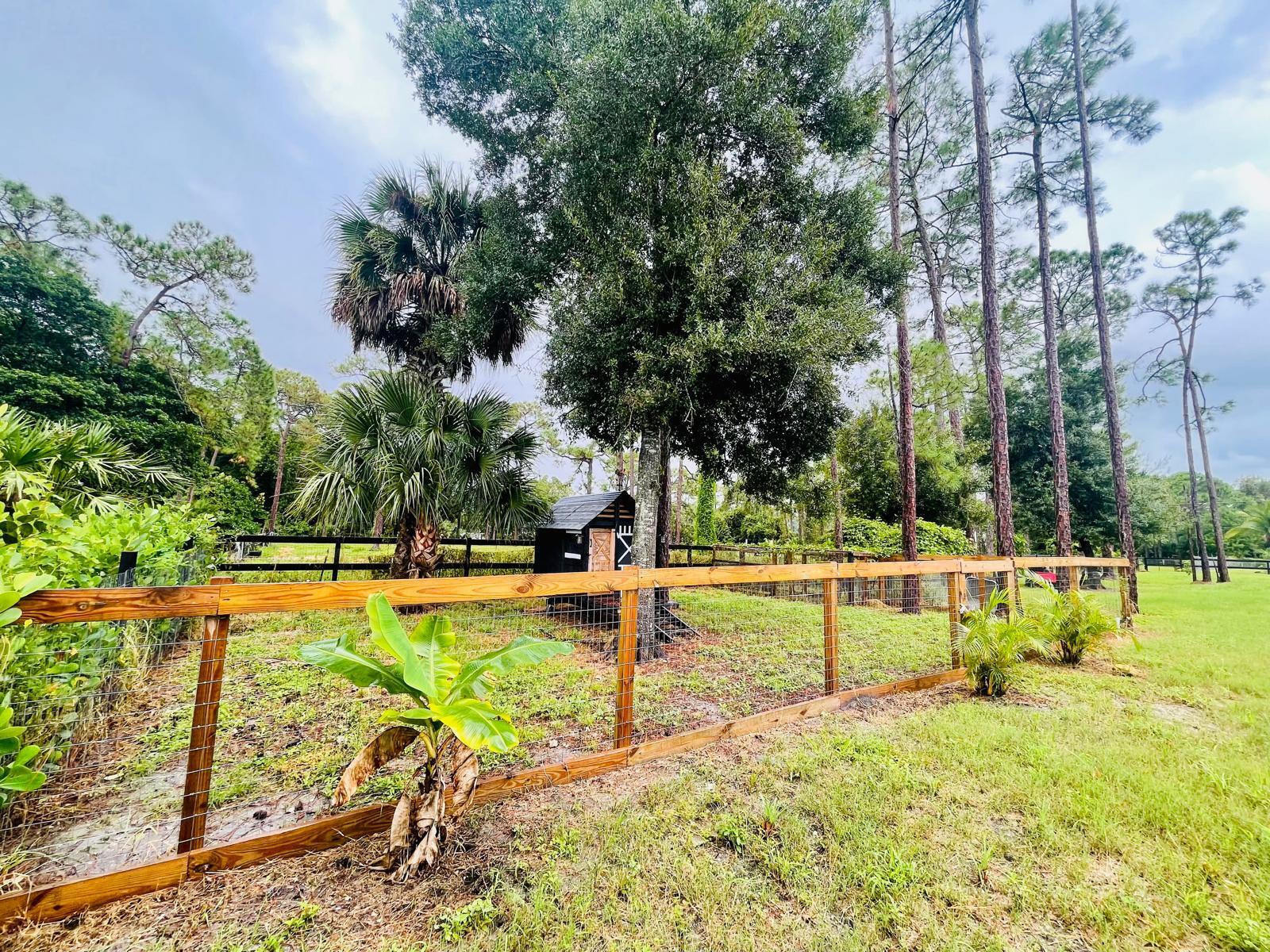 17225 78th Road N