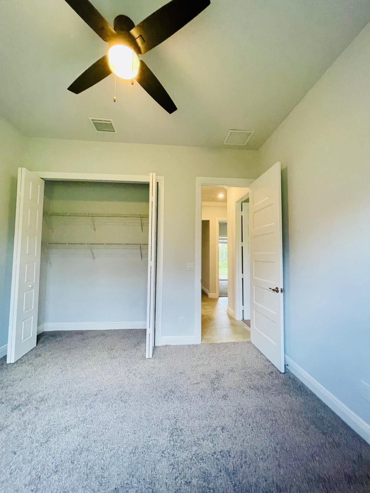 17225 78th Road N