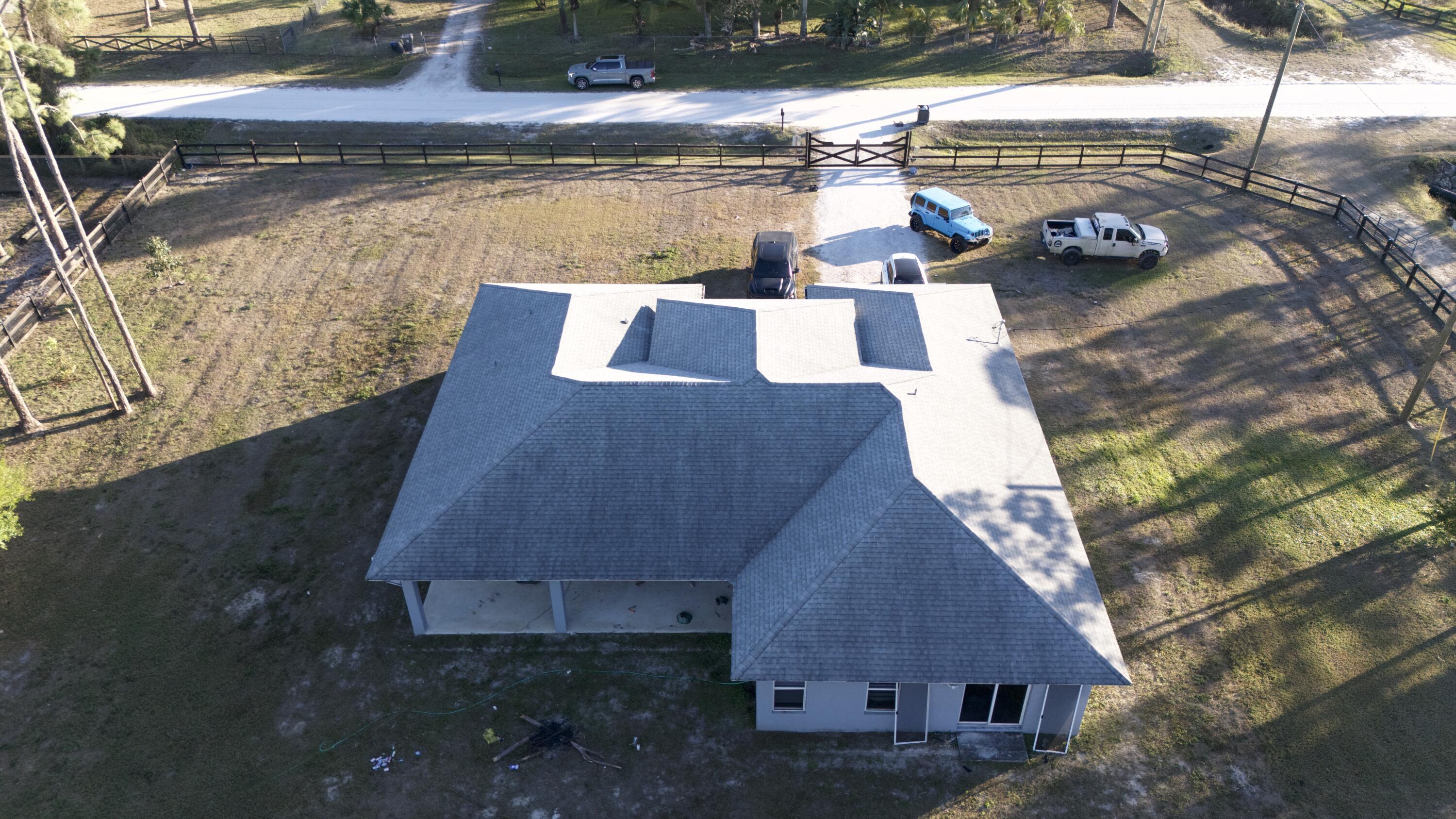 17225 78th Road N
