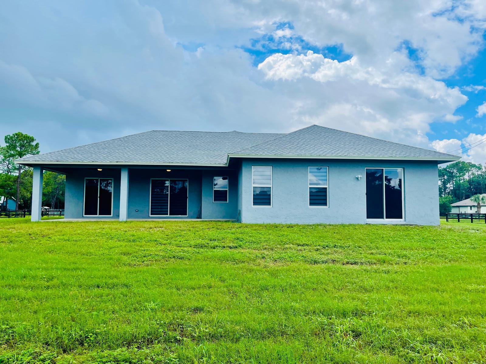 17225 78th Road N