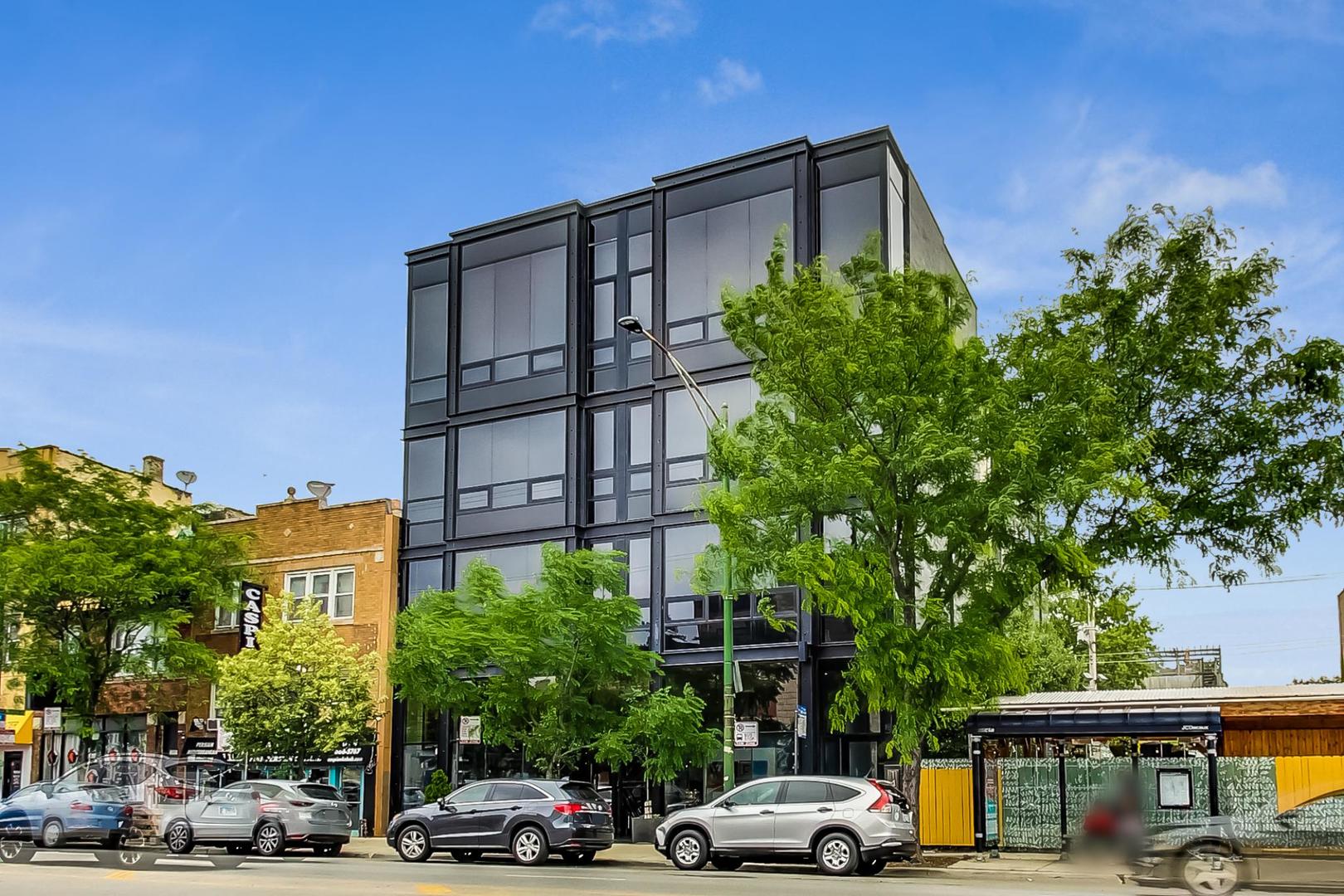 1409 N Ashland Avenue Unit: 2N