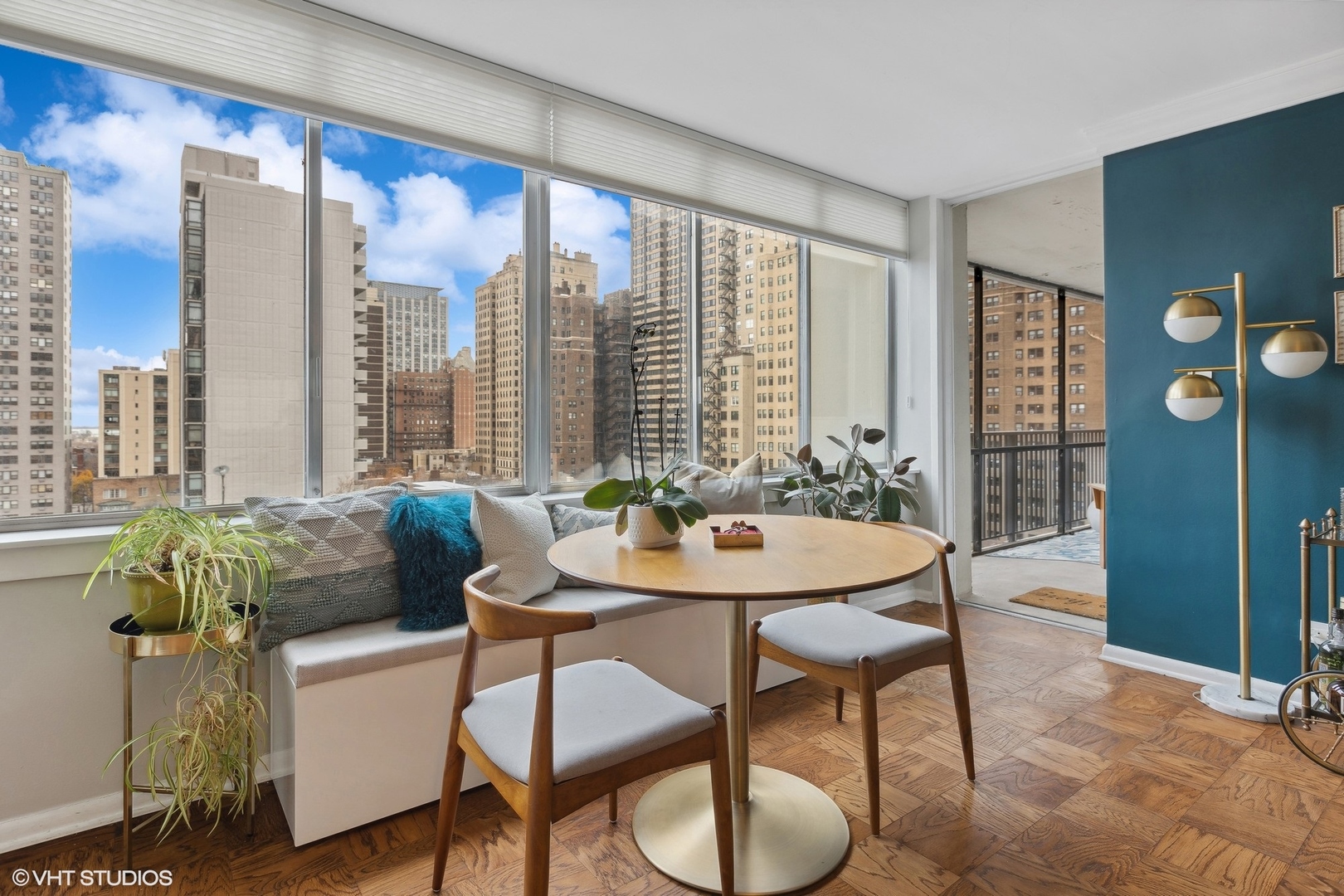 1 E Schiller Street Unit: 11A