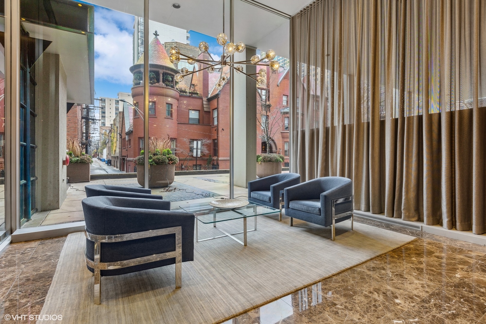1 E Schiller Street Unit: 11A