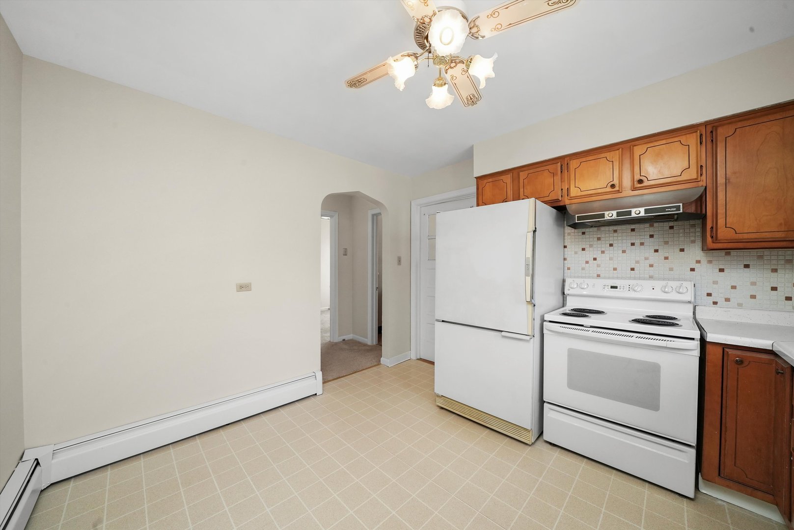 5726 N Francisco Avenue