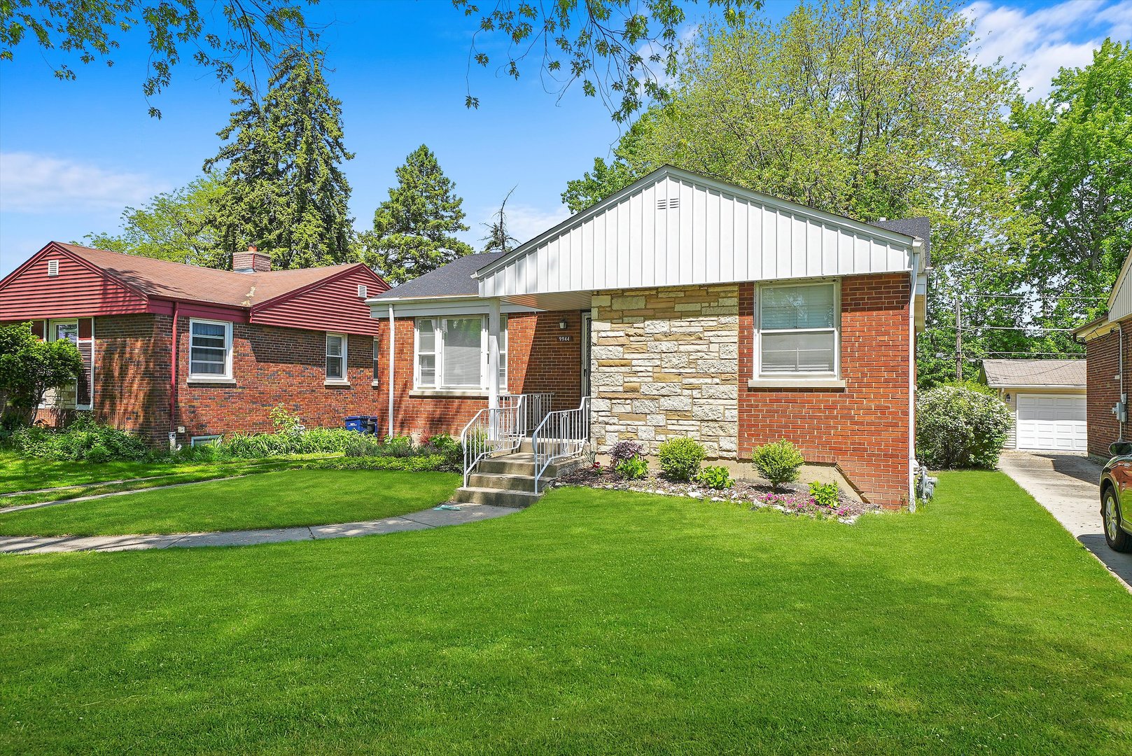 9944 Drury Lane