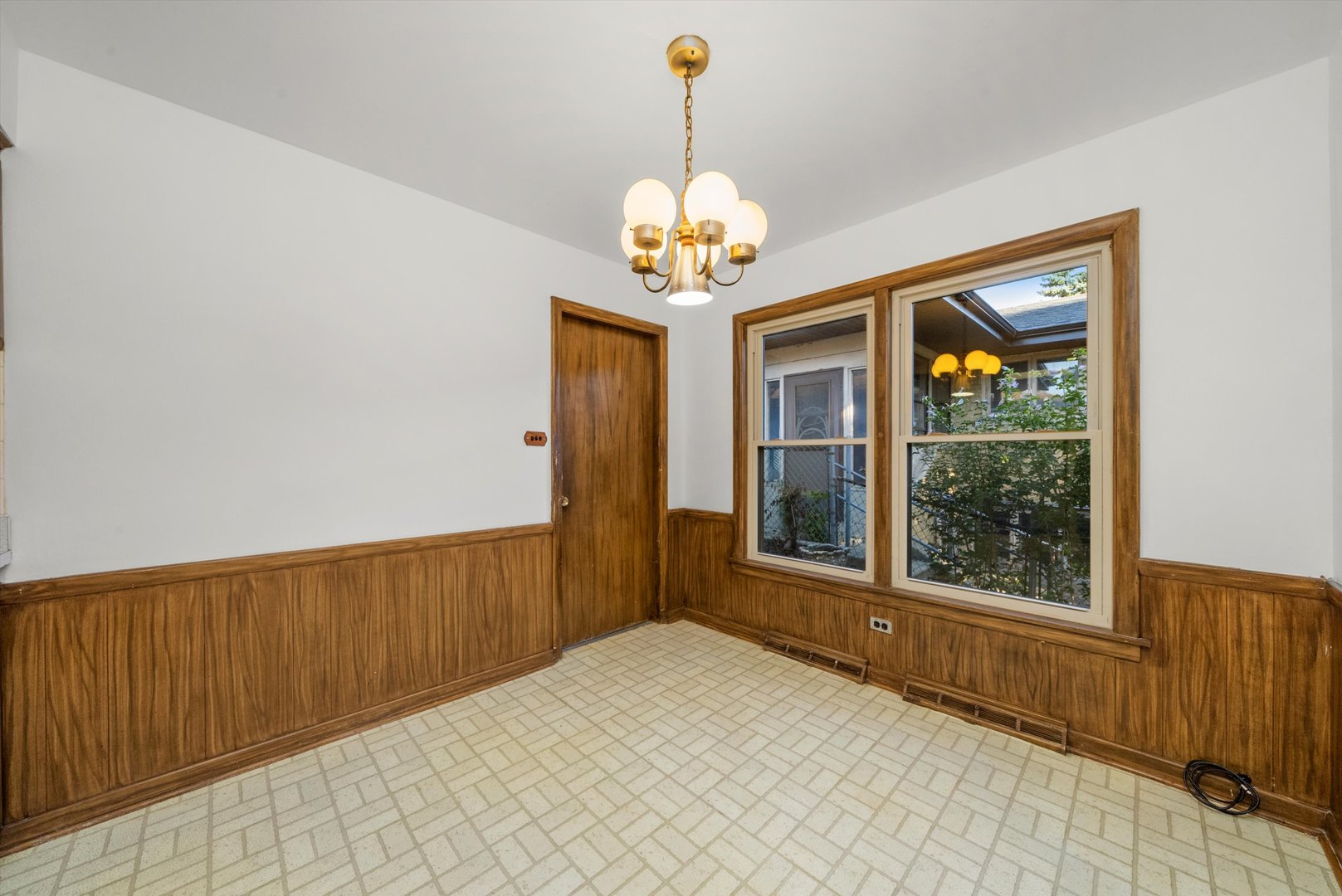 7051 N Keating Avenue