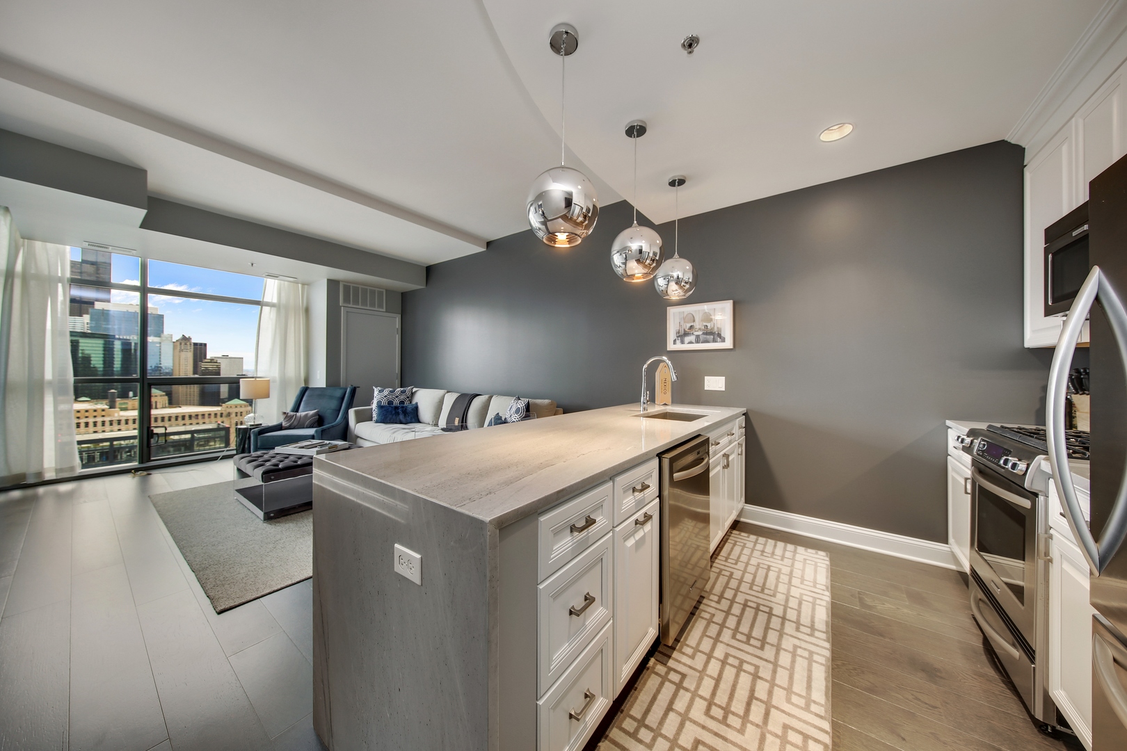 303 W Ohio Street Unit: 3604