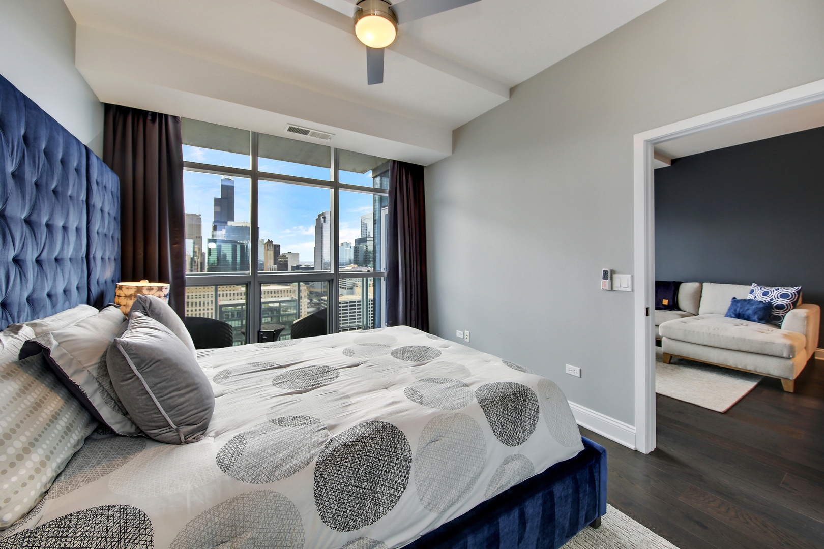 303 W Ohio Street Unit: 3604