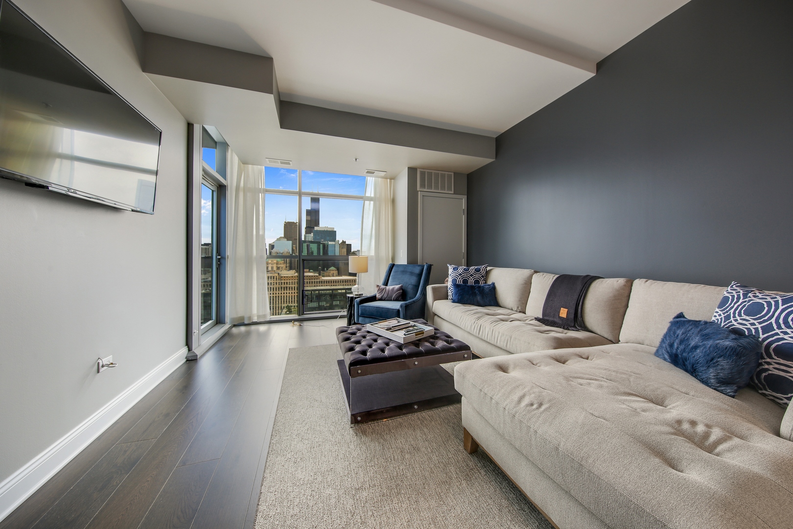 303 W Ohio Street Unit: 3604