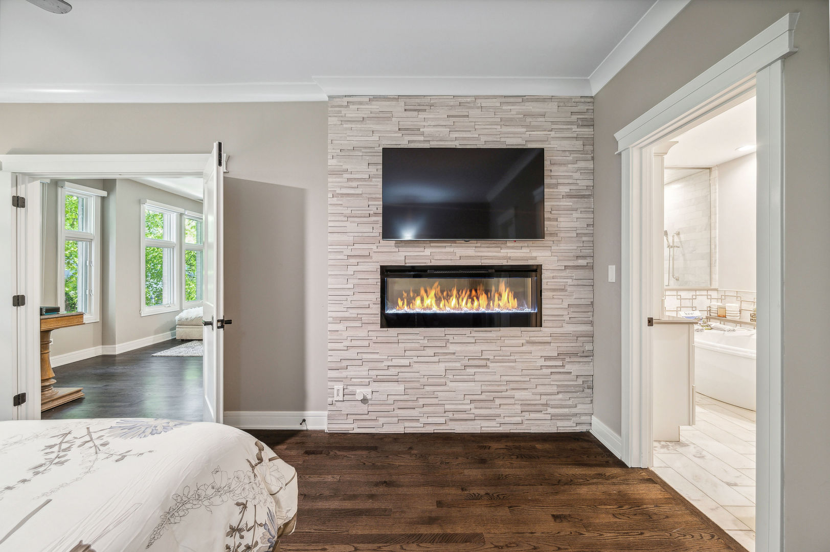 123 W Oak Street Unit: N